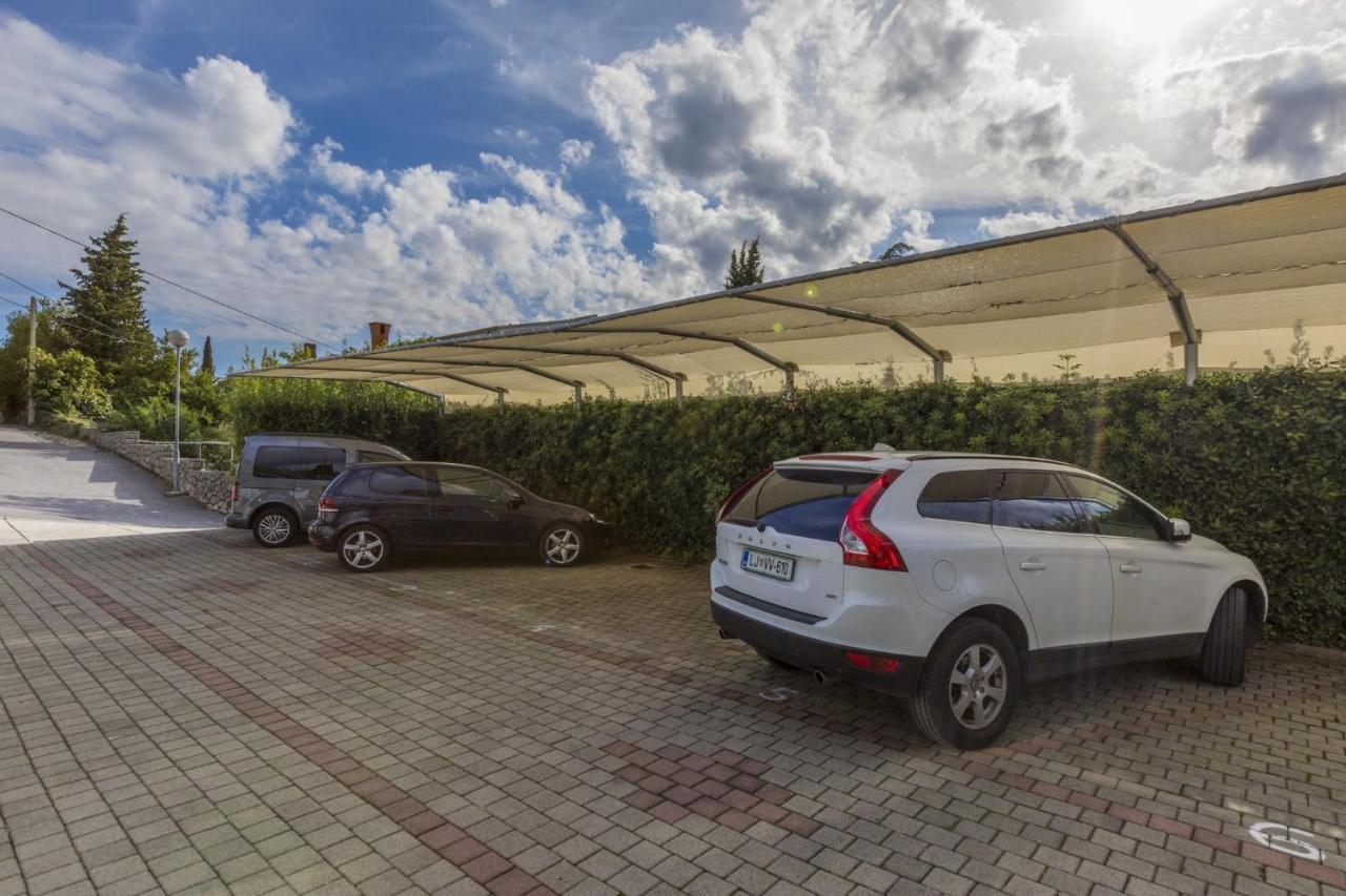 Blue Pearl Apartments Crikvenica Exterior photo