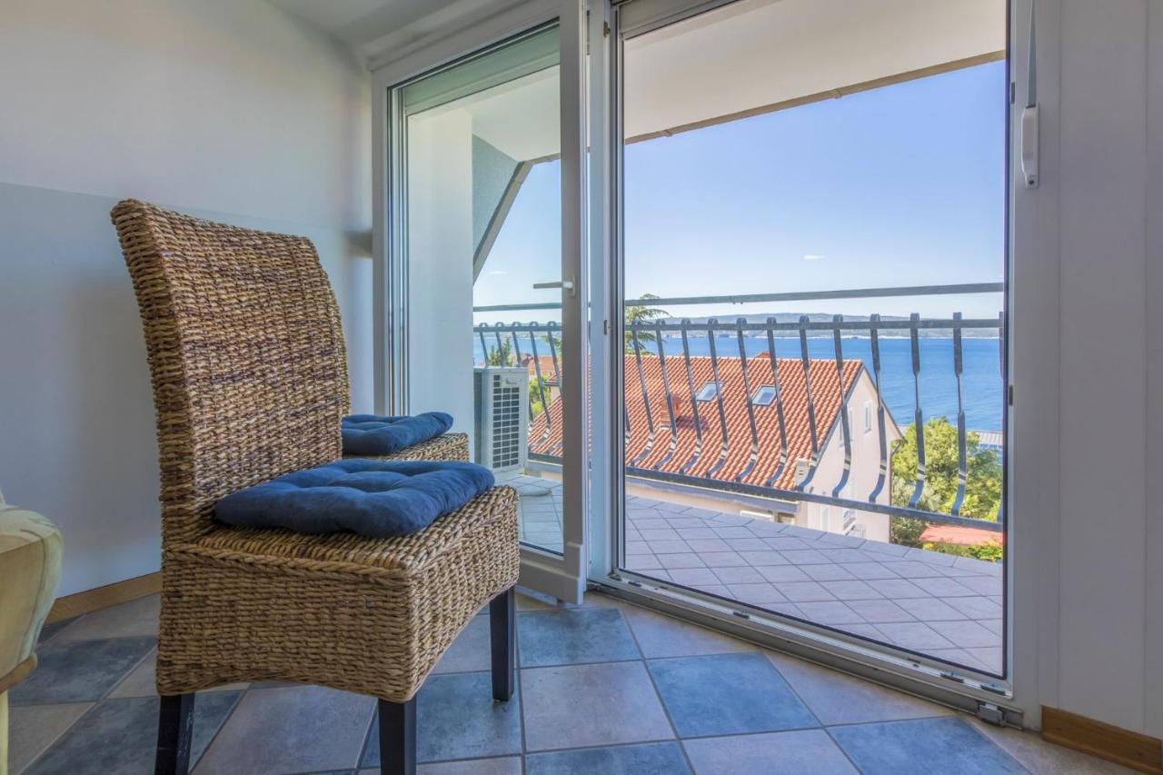 Blue Pearl Apartments Crikvenica Exterior photo